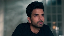 Pyaar Ka Pehla Naam Radha Mohan - 16th April 2024